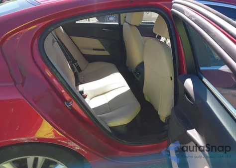 2019 Jaguar Xe 25T Premium from USA, damaged, VIN SAJAJ4FX9KCP49167